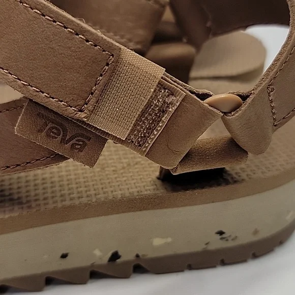 TEVA NWT UNIVERSAL CERES SANDALS SIZE 7 HONEY BROWN WOMENS - Picture 5 of 15